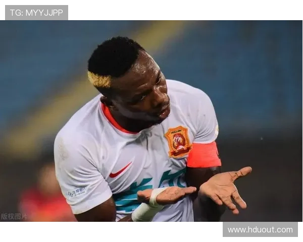 科特迪瓦新一期大名单:凯西、佩佩入选,浙江外援埃弗拉回归 科特迪瓦新一期大名单:凯西、佩佩入选,浙江外援埃弗拉回归